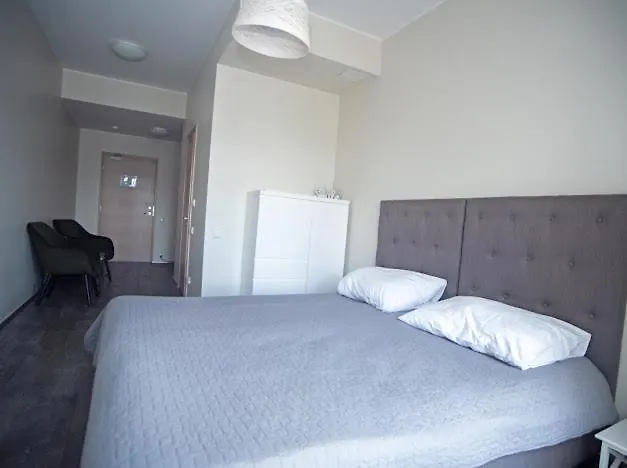 Aisa 39 公寓 派尔努